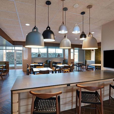 Fairfield Inn & Suites By Marriott Oskaloosa Exteriér fotografie